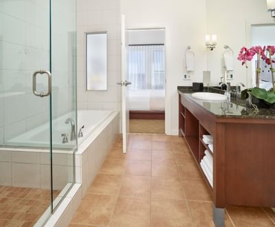 Bathroom in King Suite at Metterra Hotel on Whyte