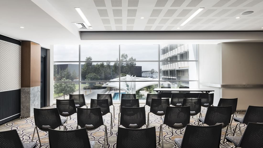 Meeting & Conference Room at Mercure Sydney Liverpool