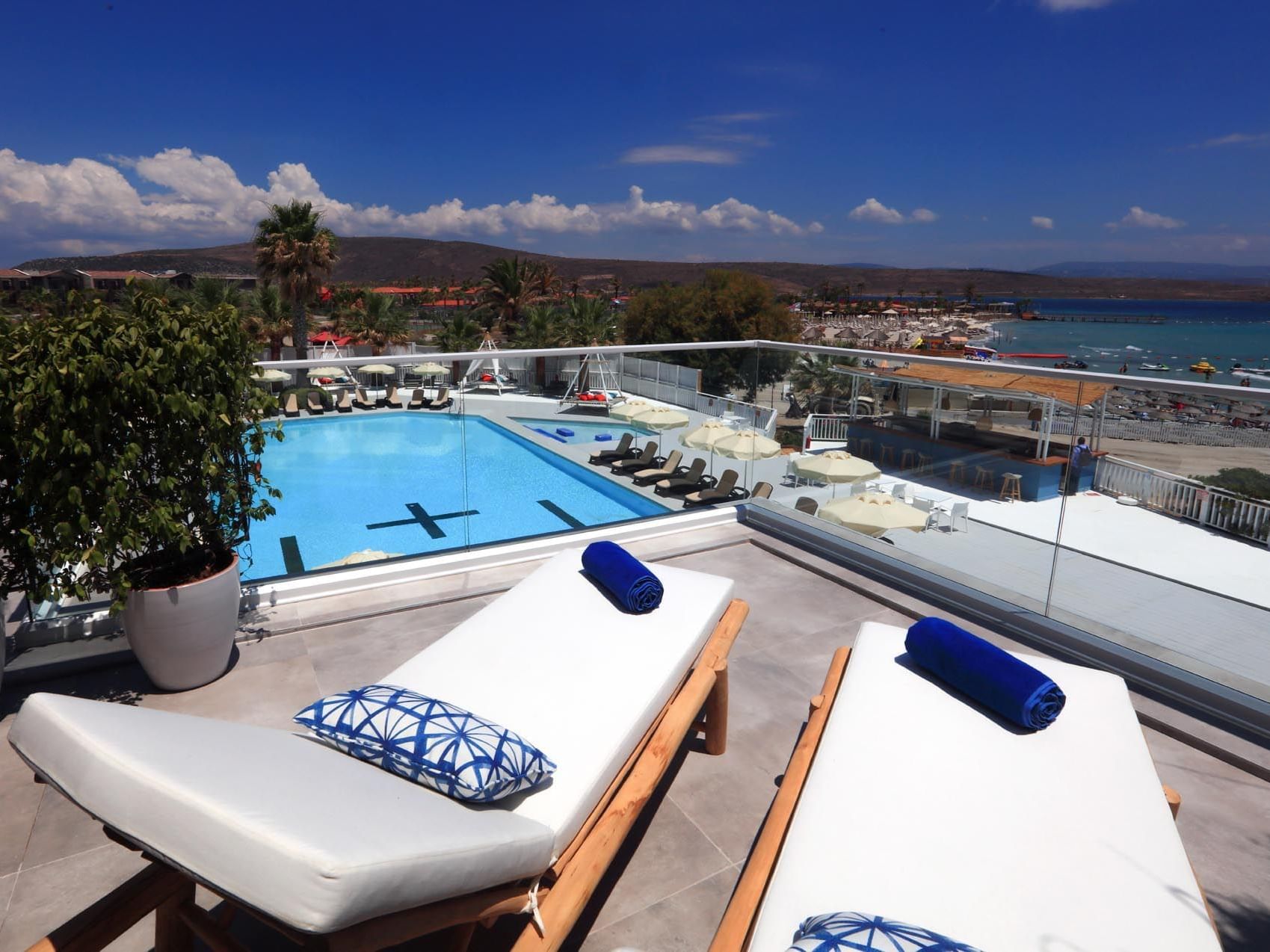Terrace Suite Sea View (7) at Seya Beach Çeşme Hotel