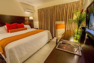 Bed in Guestroom