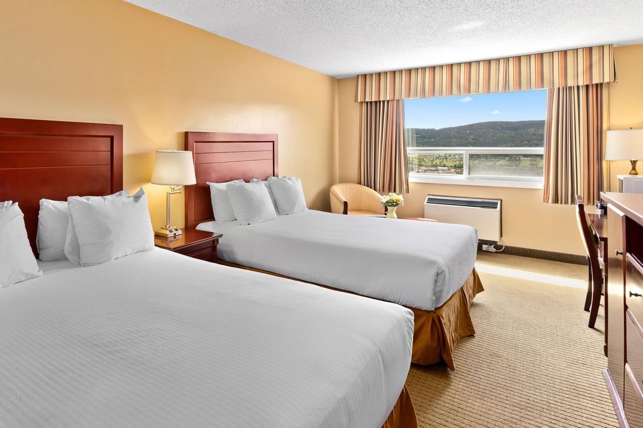 Coast Fraser Inn - Coast Two Queens