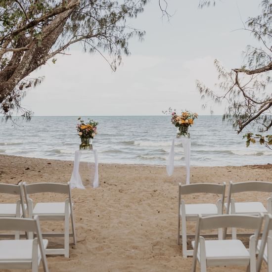 Wedding decos by the sea near Pullman Palm Cove Sea Resort