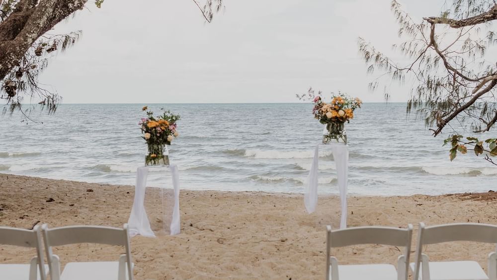 Wedding decos by the sea near Pullman Palm Cove Sea Resort