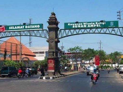 Road sign of Kampung Arab Ampel near Vasa Hotel Surabaya