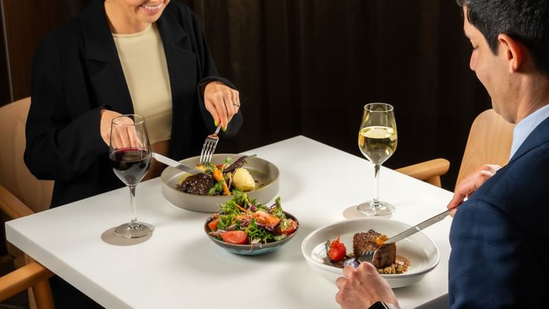 Thomas St. Kitchen Bar Dinner