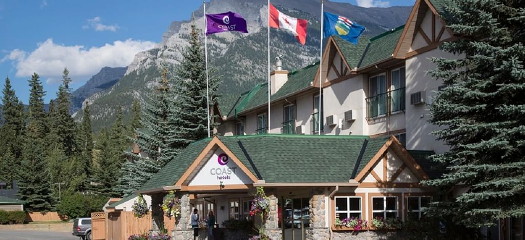 The Coast Canmore Hotel & Conference Centre, one of the best hotels in Canmore for adventurers.