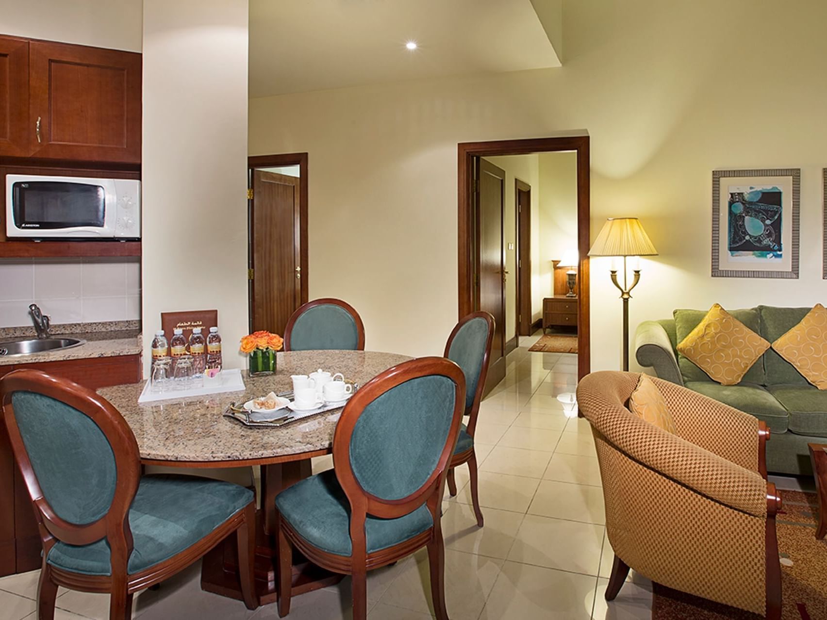 Dining area in Executive 2 room Apartments, City Seasons Hotels