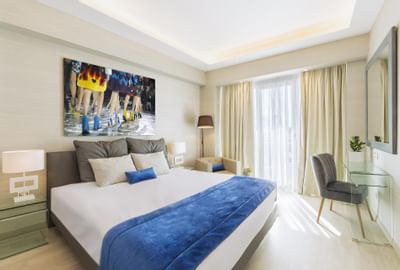 Fashion Room with one king bed in St. George Lycabettus