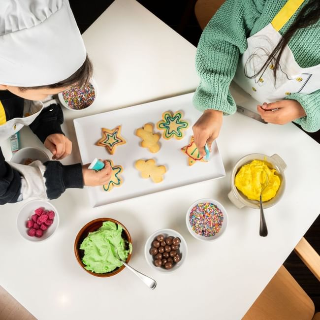 Kids Christmas Cookie Decorating Workshop at Pullman Melbourne Albert Park 