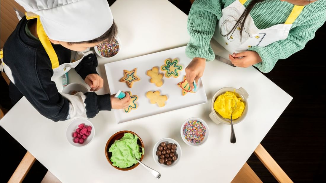 Kids Christmas Cookie Decorating Workshop at Pullman Melbourne Albert Park 