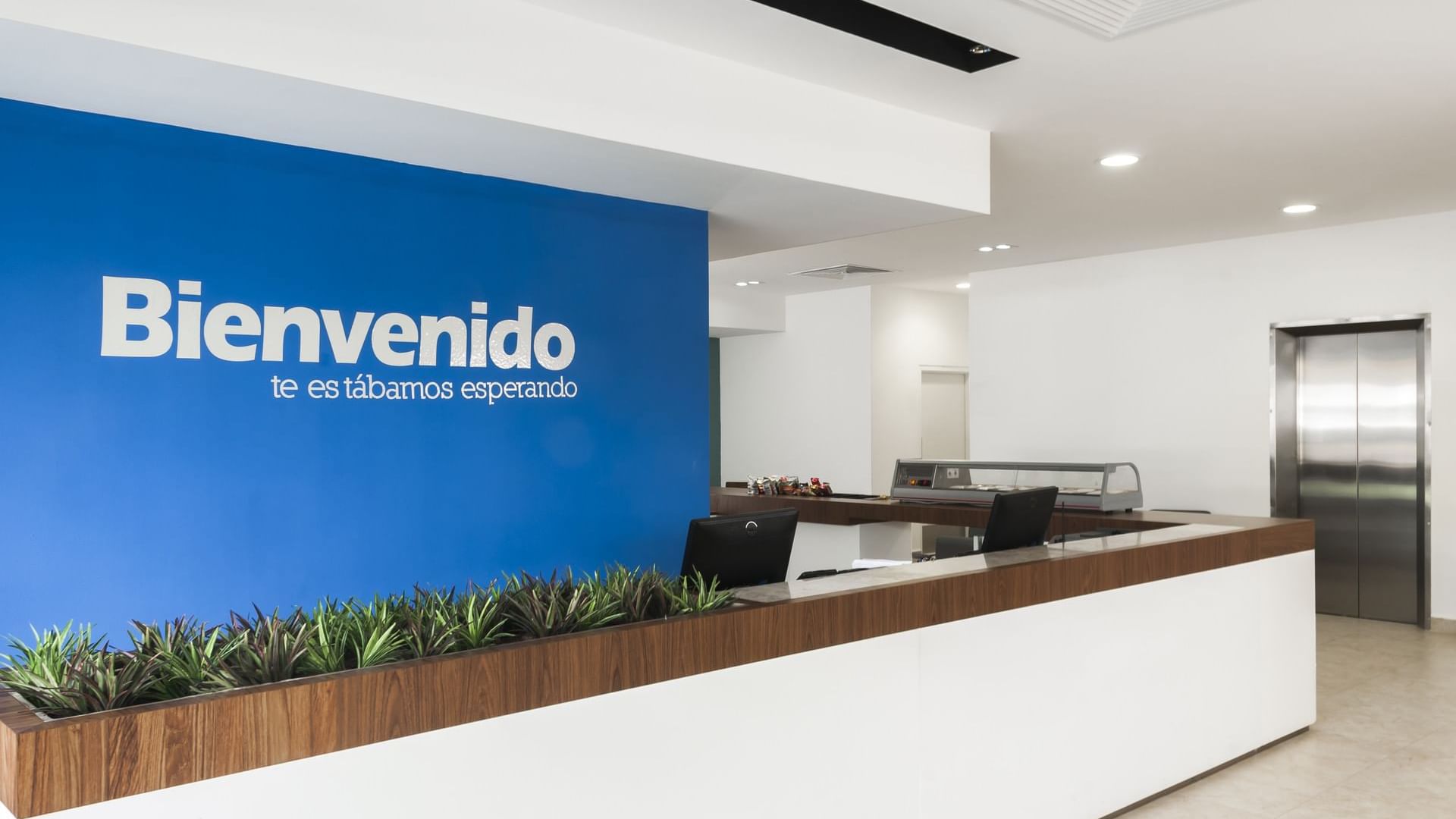 Interior of the Reception at One Xalapa Las Ánimas