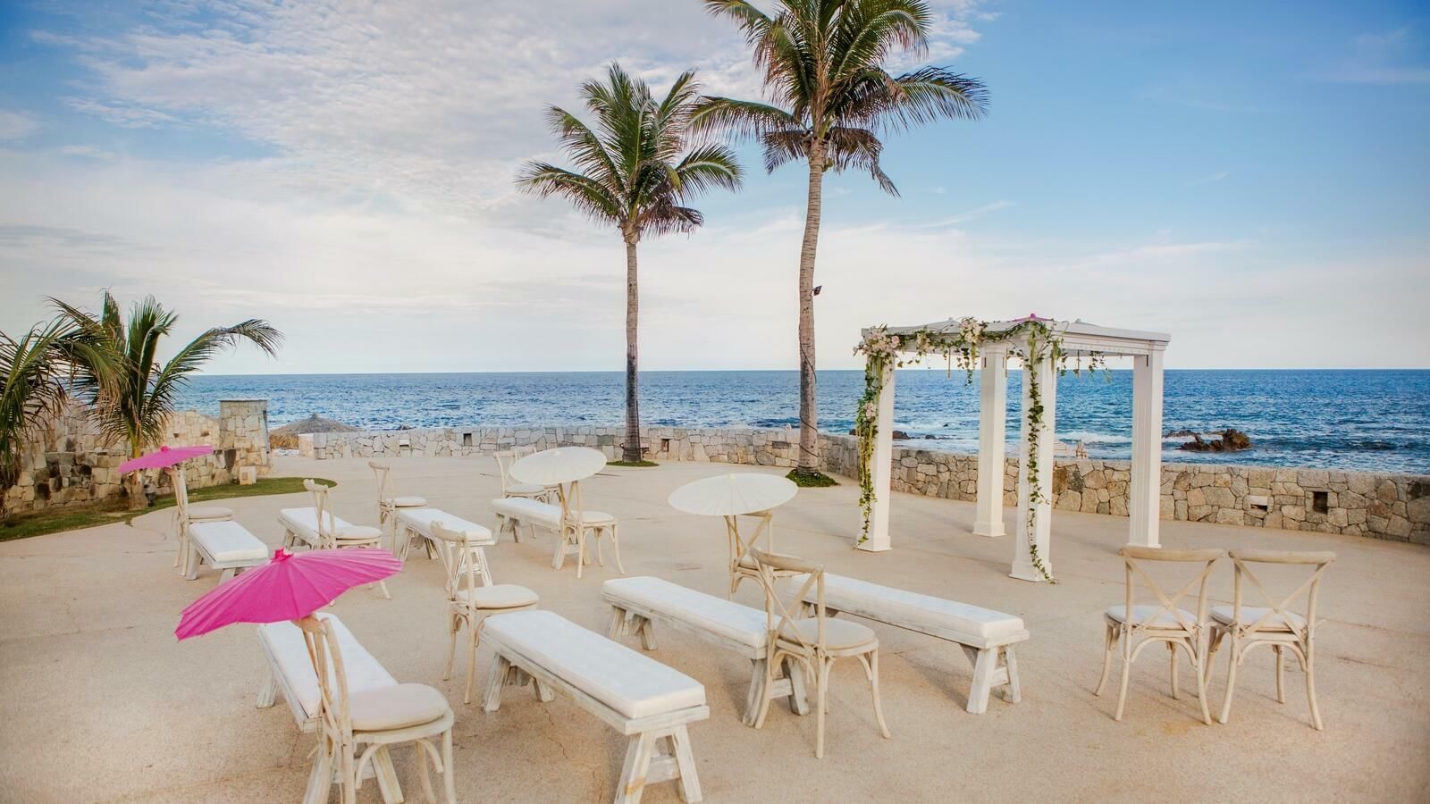 Beach wedding arrangement at Grand Fiesta Americana Los Cabos