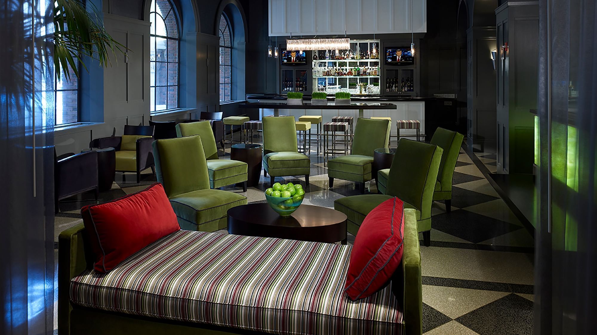 Downtown Chicago Hotel Restaurant Warwick Allerton Chicago