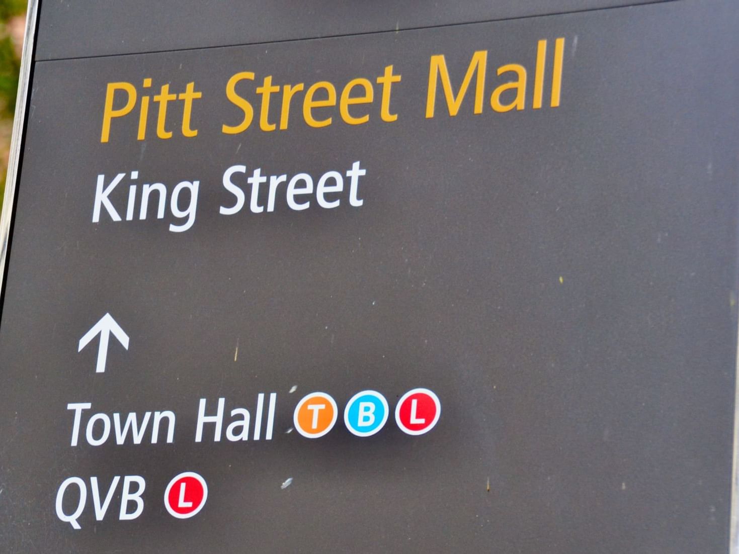 Pitt Street Mall Street Sign