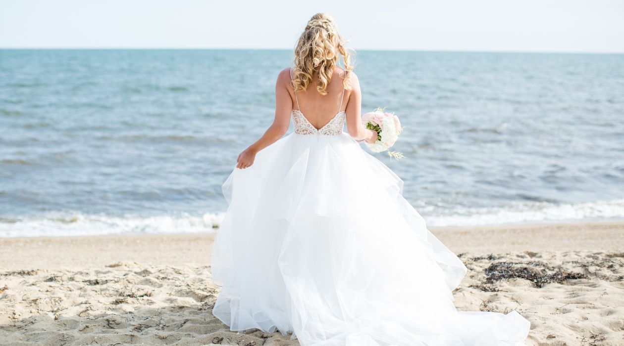 Beautiful Cape Cod Wedding Venue - Pelham House Resort