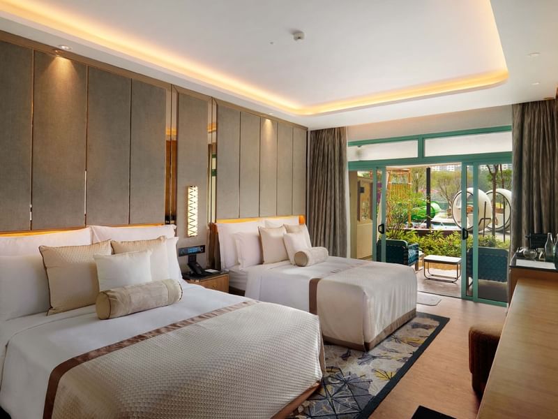 King-size bed in Superior King Room at Sunway Putra Hotel
