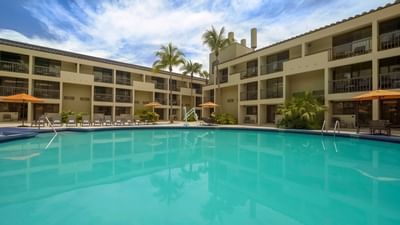 Exterior view of the hotel & the pool area at Miami Lakes Hotel