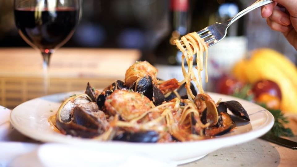 Oyster spaghetti dish, La Famiglia near Legacy Vacation Resorts