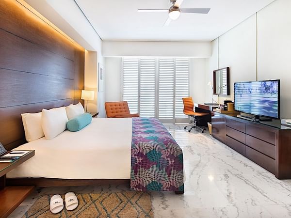 Club 89 Double Beds Resort View Room at Mundo Imperial
