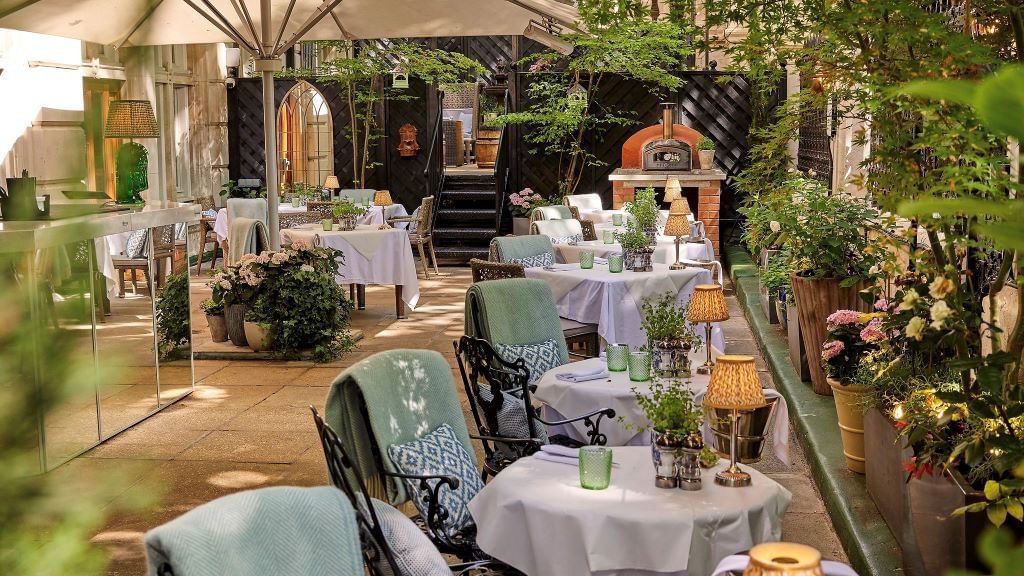alfresco dining London, outdoor dining London hotel
