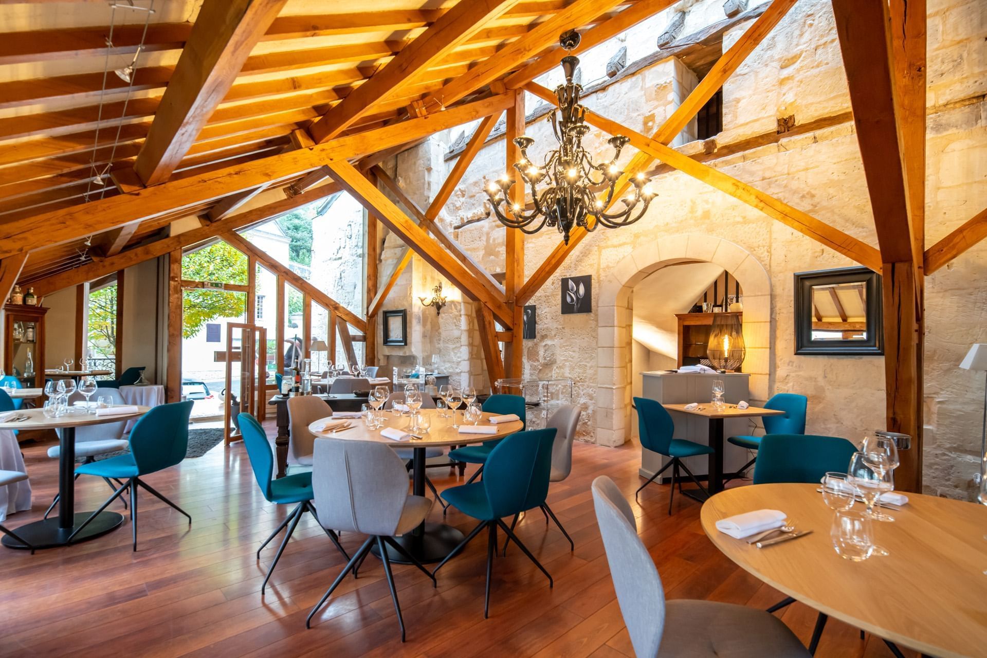 Restaurant at Hotel Anne d'Anjou in Saumur, France