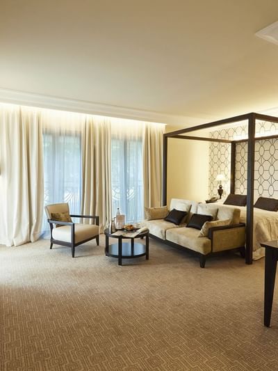 Deluxe Room at Hotel & Spa Le Pavillon near Lyon