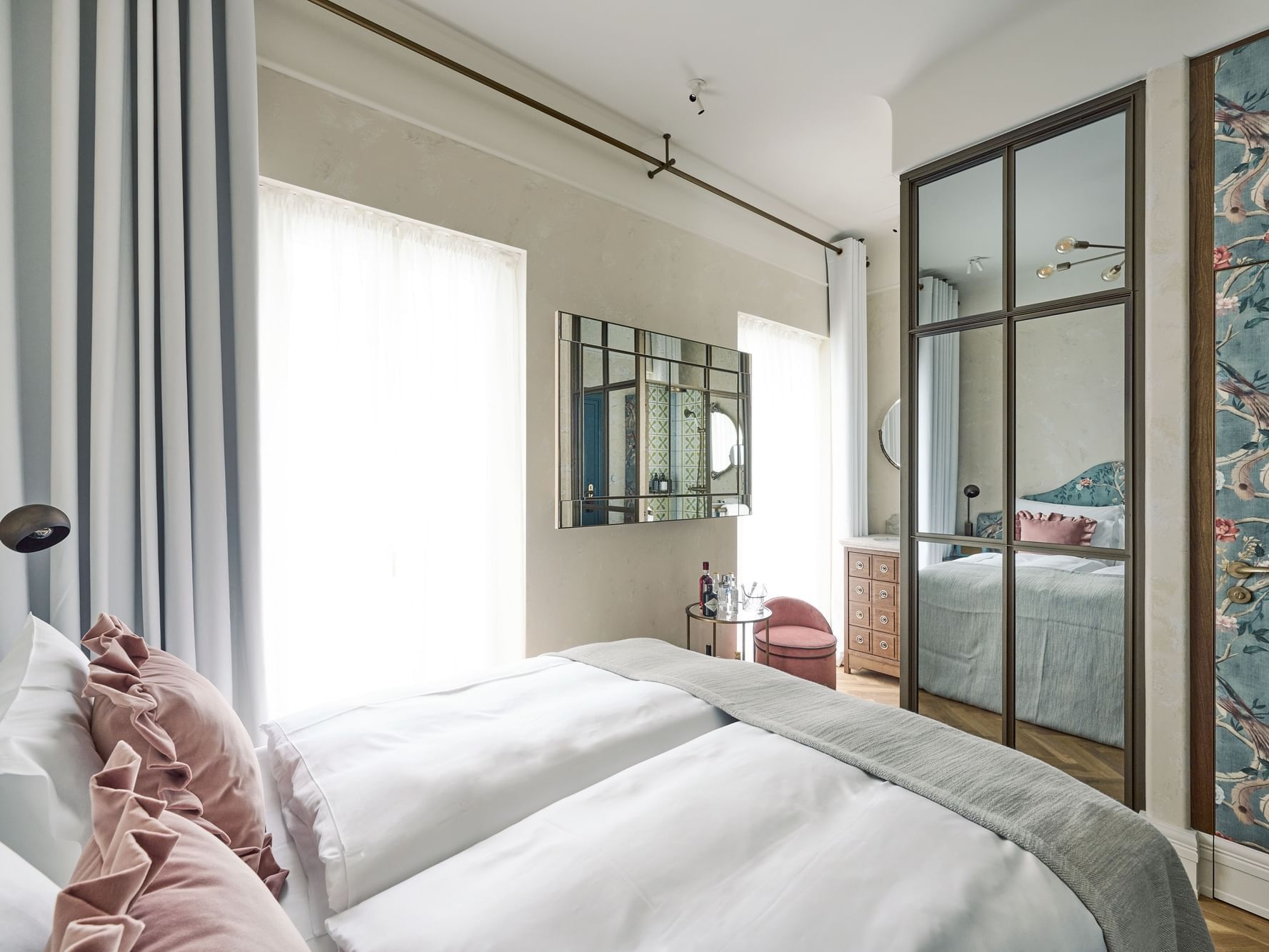View of the Petit Room at Hotel Motto Vienna