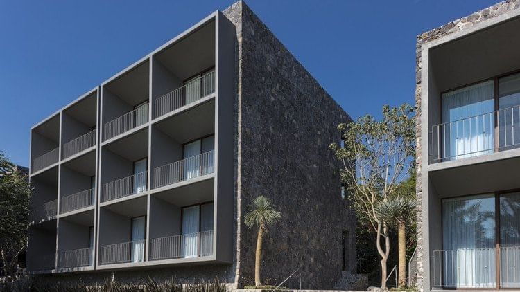 Exterior view of Huayacan Cuernavaca Curamoria Collection