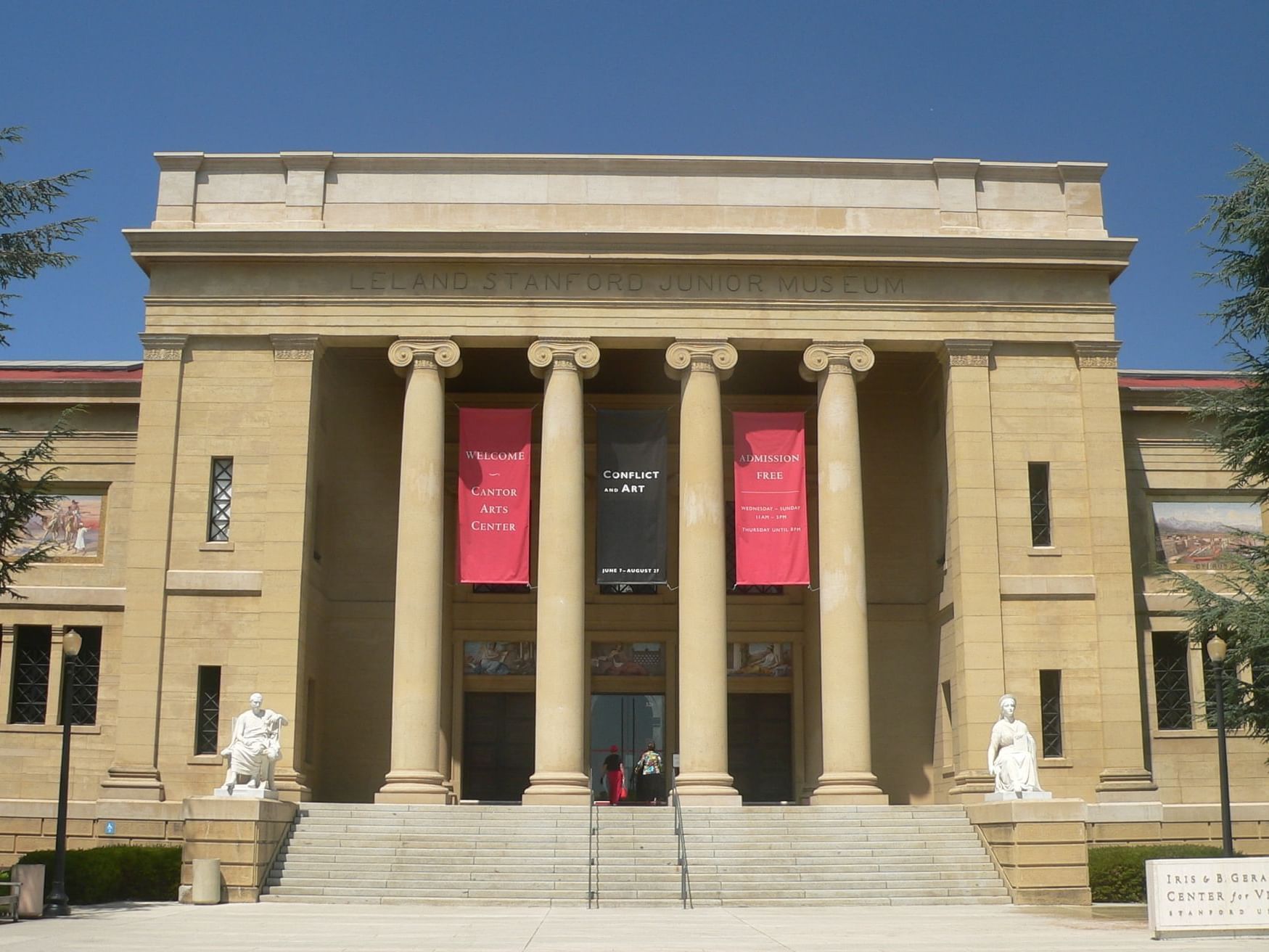 Stanford University Cantor Art Center near Hotel Keen
