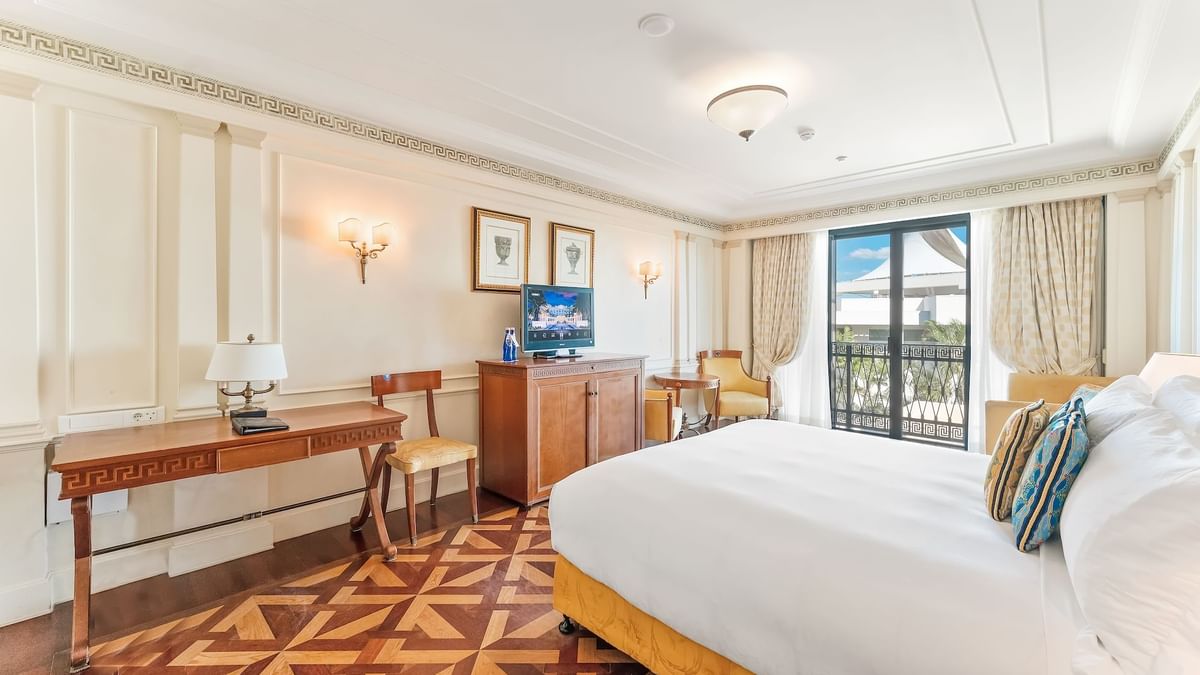 Bedroom interior of Superior Room at Imperial Gold Coast