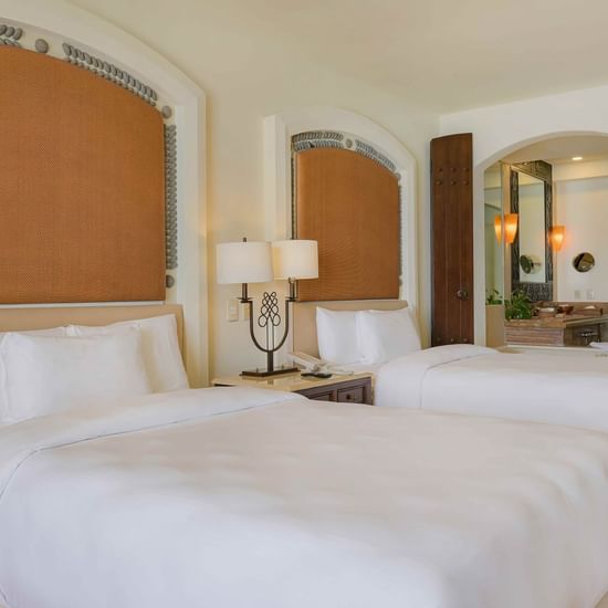 Junior Suite Ocean View 2 Double Beds 05
