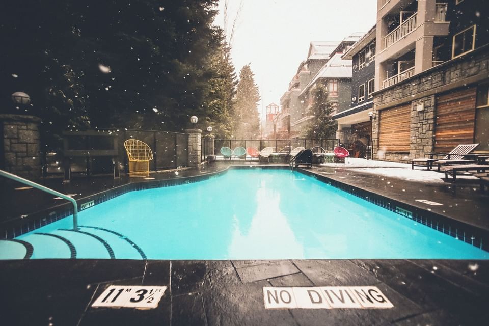 View of Outdoor pool & hot tub at Summit Lodge