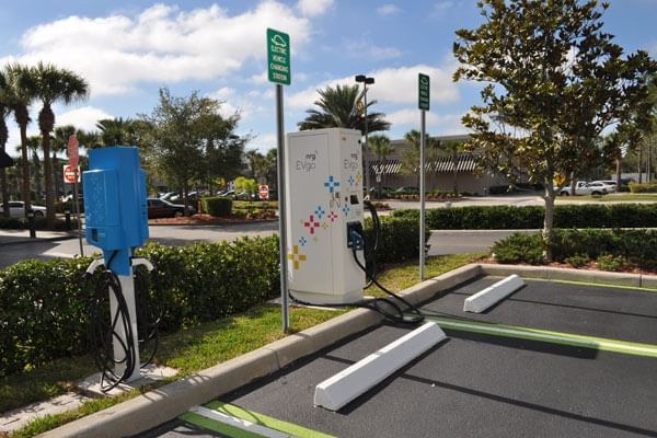 Outdoor charging station at Lake Buena Vista Resort Village & Spa