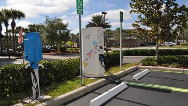 Outdoor charging station at Lake Buena Vista Resort Village & Spa