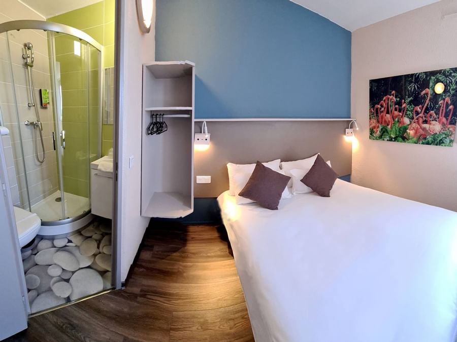 Interior of the Suite bedroom at Hotel Marseille Airport
