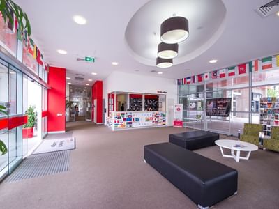 UniLodge @ ANU – Kinloch Lodge_Reception Foyer