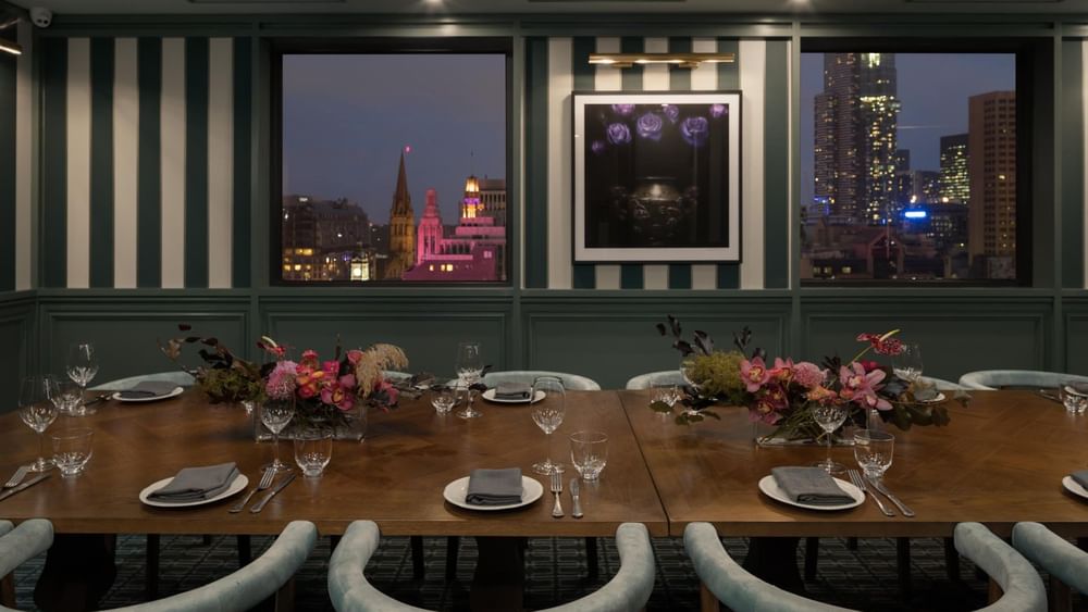 Table arrangement in Room 1954 at Pullman Melbourne City Centre