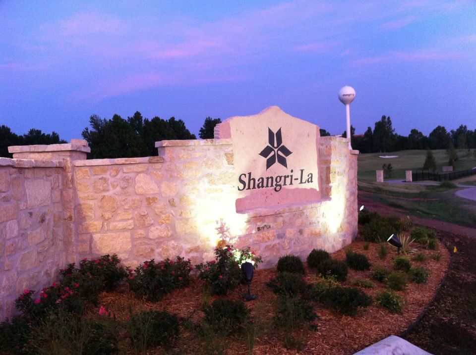 View of the hotel sign by the entrance at Shangri-La Monkey Island