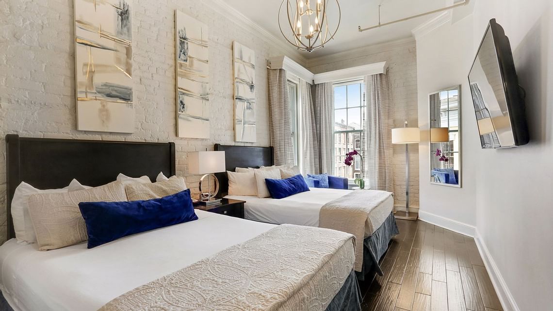 Standard 2 Queen Beds
