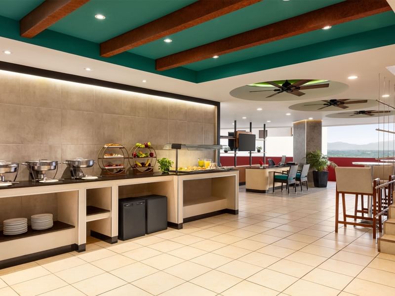 fiesta club lounge