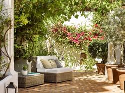 Exterior Hangout Area - Farah Casablanca Hotel