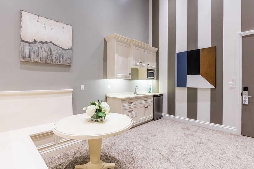 presidential, prez, suite, retro suites, retro suites hotel, kit