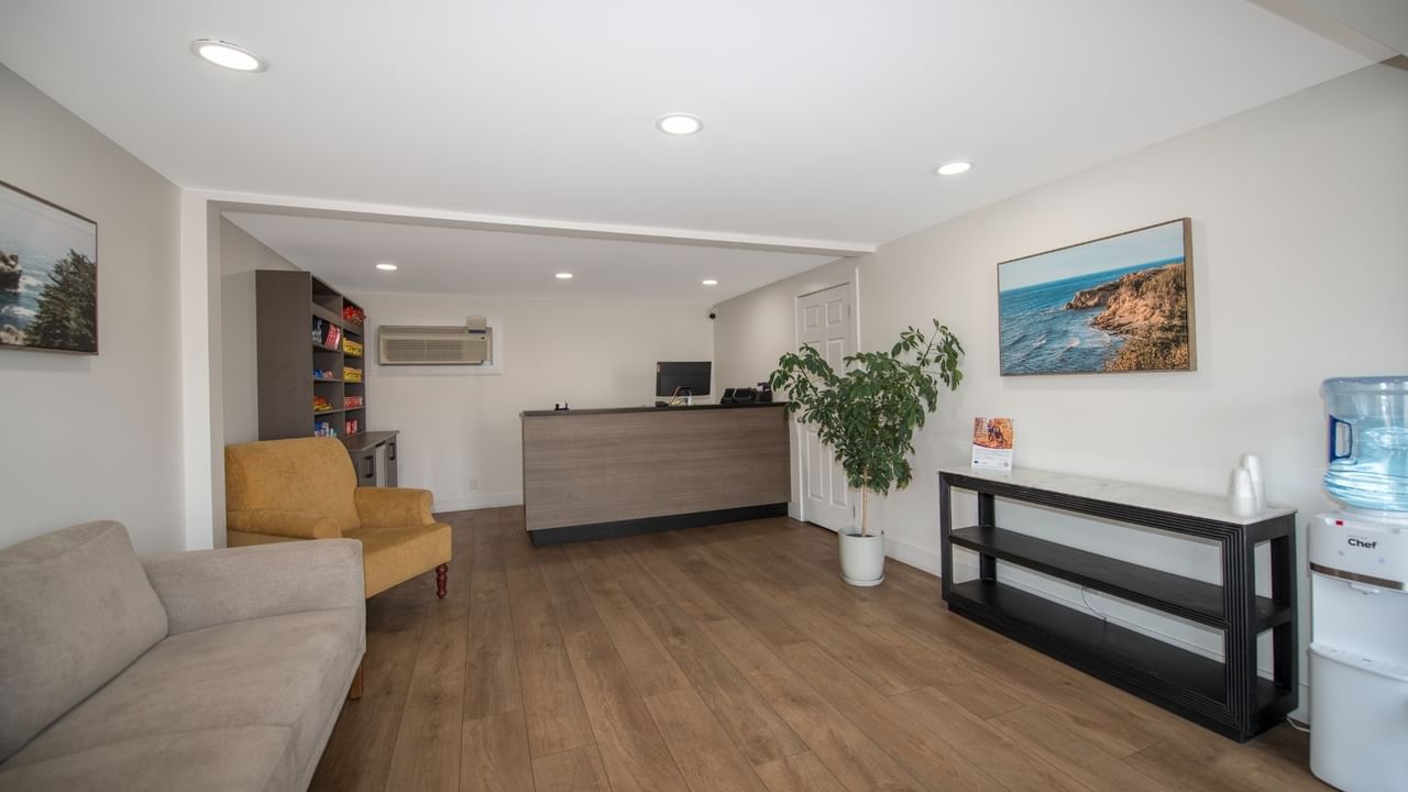 Lobby of Coast Penticton Hotel and front desk