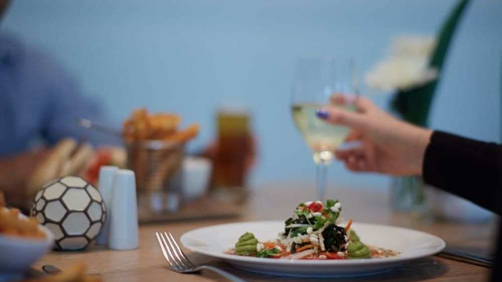Novotel Melbourne on Collins delicious dining in Lane Restaurant group dinner lunch breakfast and events