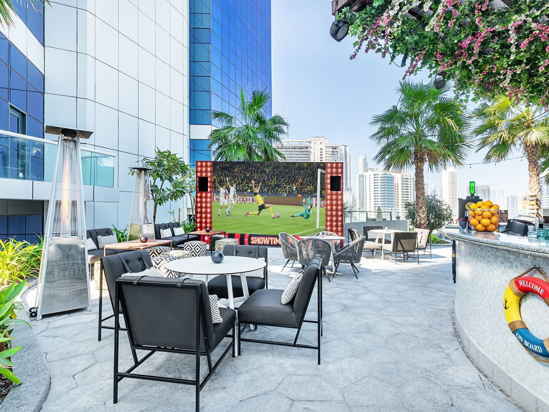 Open air dining at Malibu Deck at Paramount Hotel Dubai