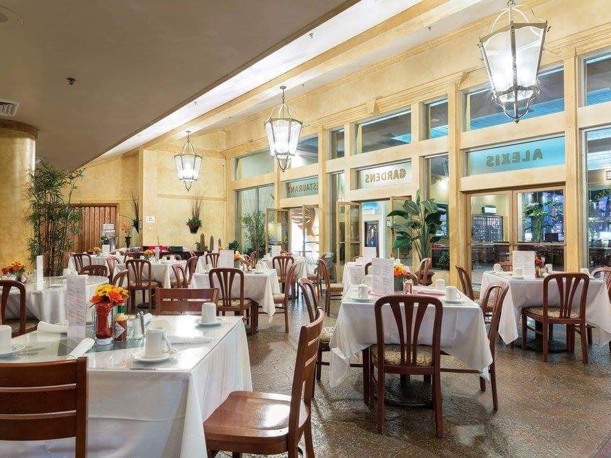 Interior of Alexis Gardens Restaurant at Alexis Park Resort