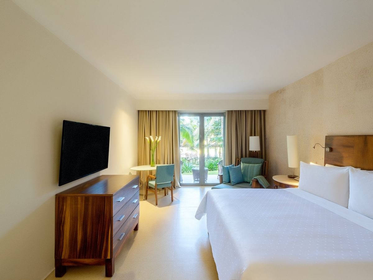 Premium Garden View room at Fiesta Americana Condesa Cancún