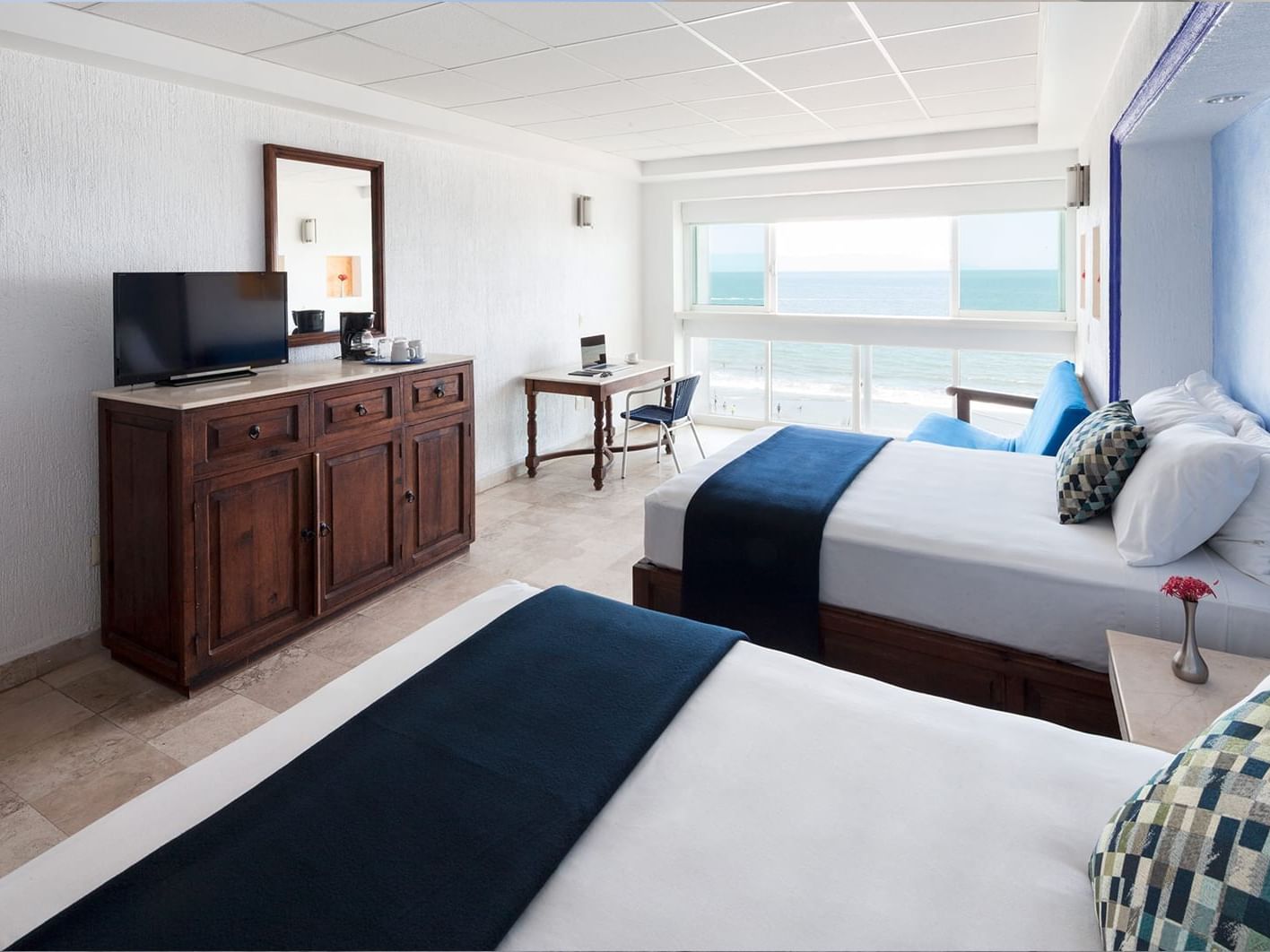 Superior Jr Room at Hotel Villa Varadero