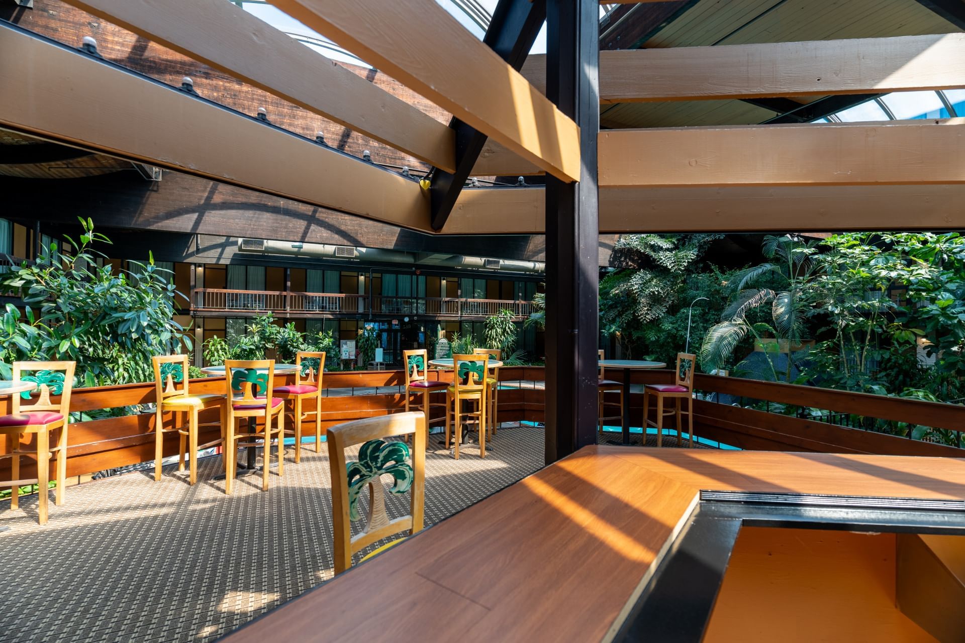 Cocktail service lounge area in The Courtyard at M Hotel Buffalo