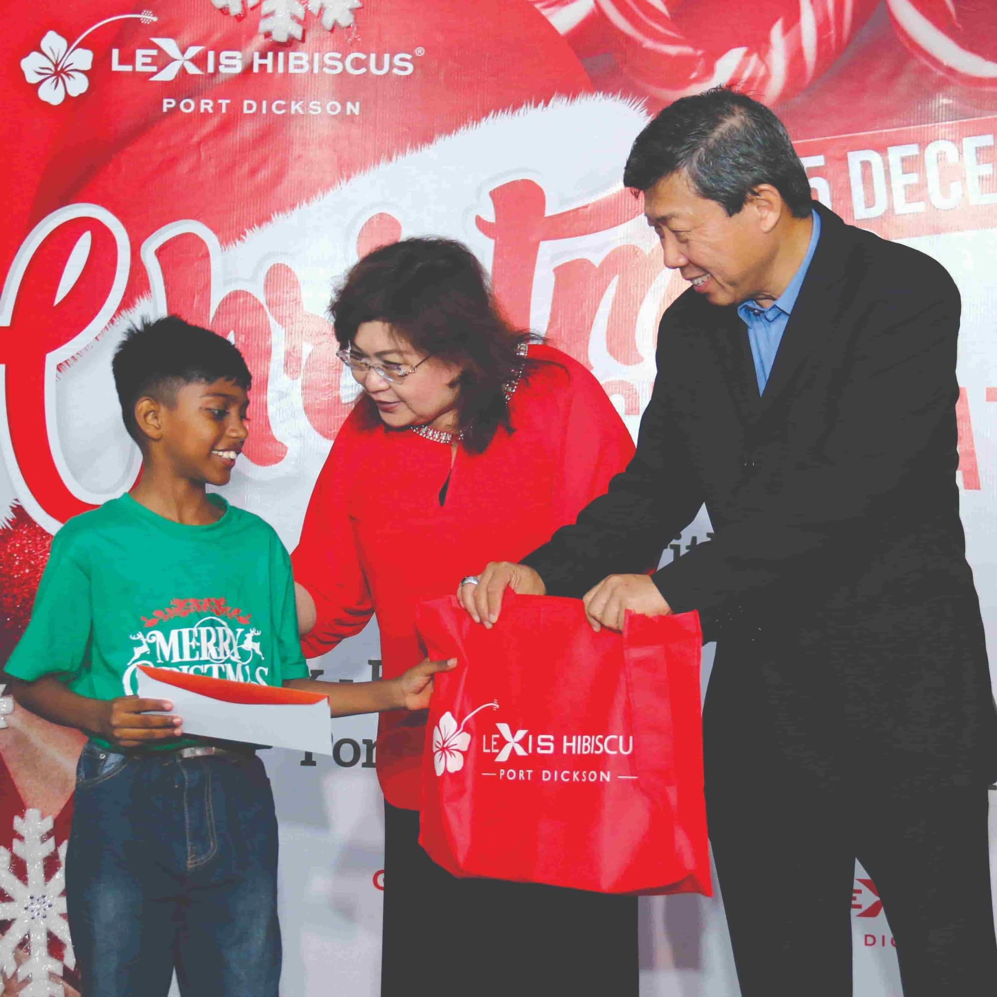 News 2019 - Christmas Blessings With Underprivileged Children | Lexis® Hotel Group